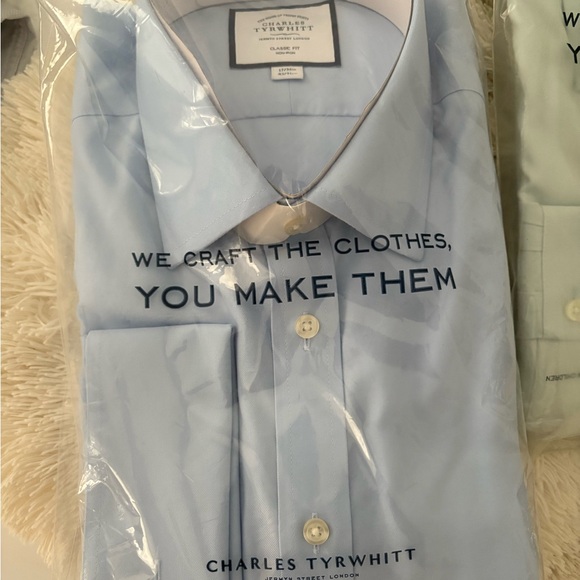 Charles Tyrwhitt Sky Blue Dress Shirt 17/36 - Picture 1 of 3